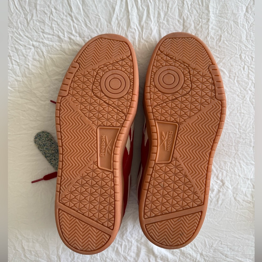 NWT Reebox shoes - Picture 5 of 6